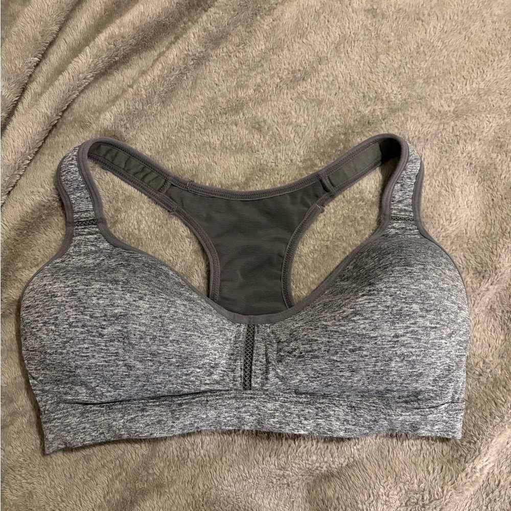 Gray Seamless Racerback Sports Bra